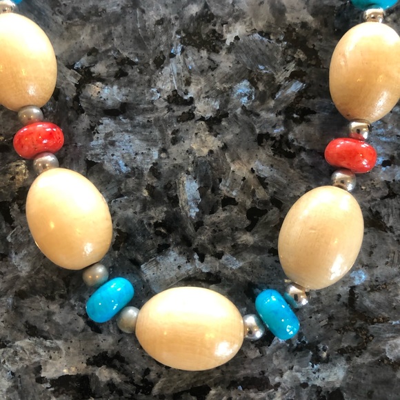 Natural Wood, Turquoise & Red Beaded Necklace - Picture 3 of 7